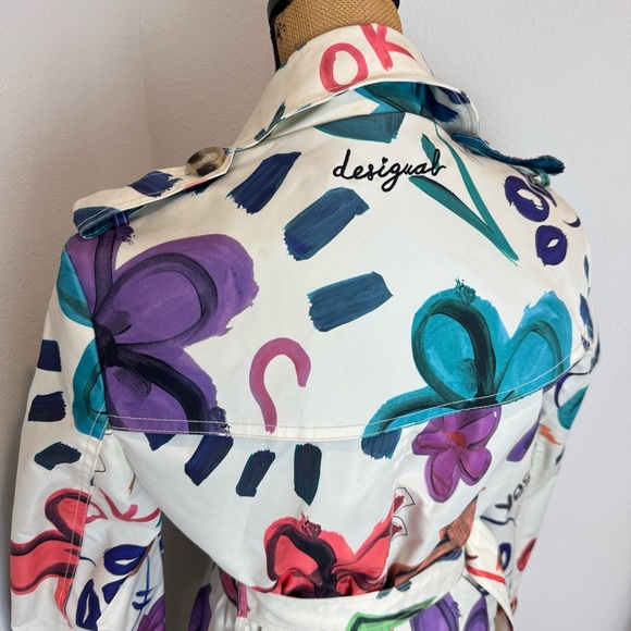 Rare DESIGUAL happy flower white trench coat graffiti paint Large - Picture 6 of 9
